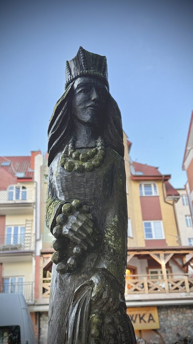 Jalutuskäik õhtuses Elk